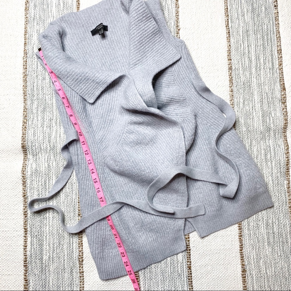 Weekend MaxMara Gray Wrap Virgin Wool Vest Medium - Picture 4 of 6